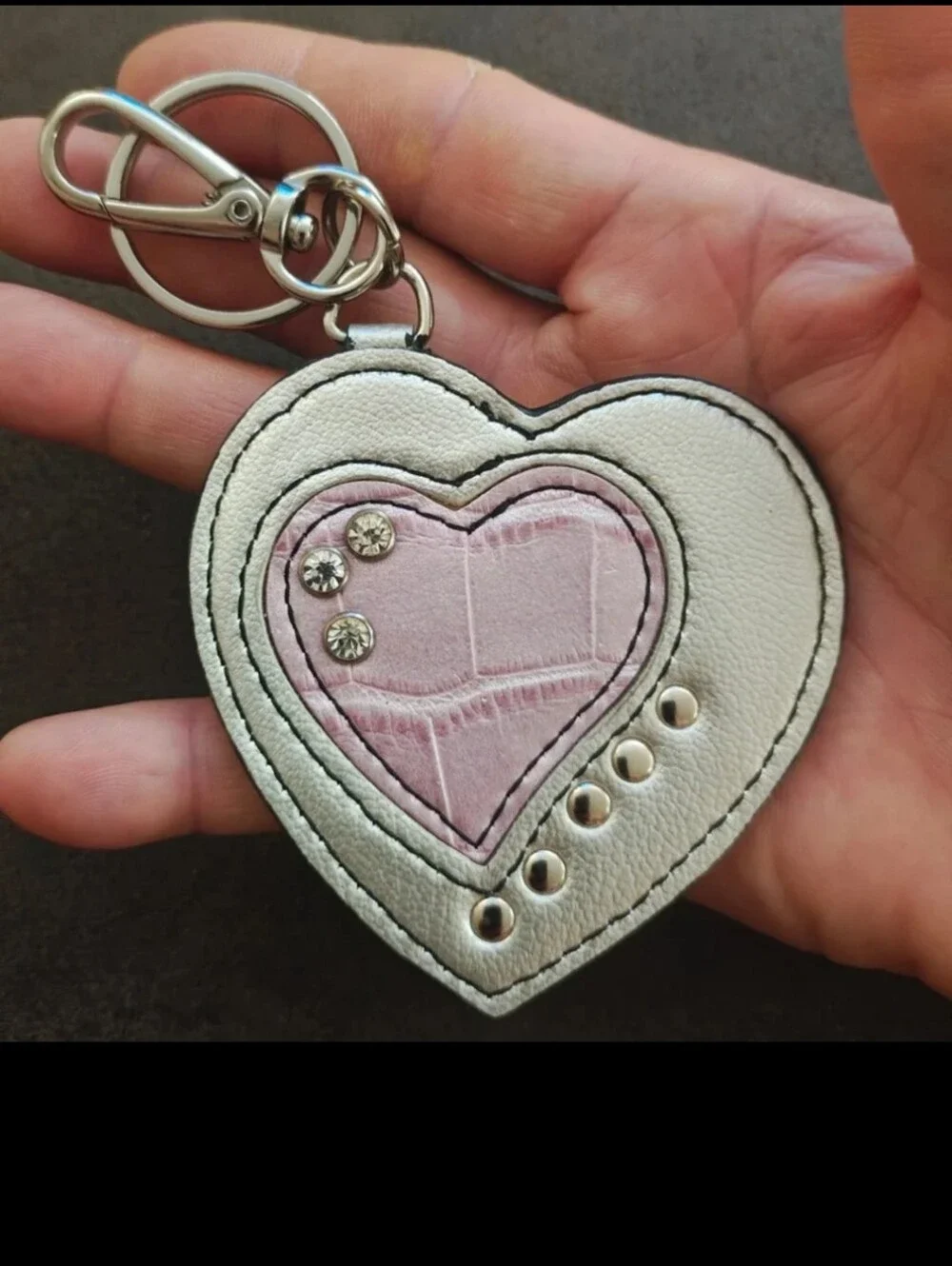 Early 2000s Kathy Van Zeeland Studded Leather Heart Purse Charm Keychain.